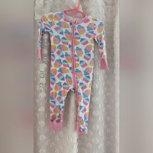 Cupcake Pop it Posh Peanut Convertible